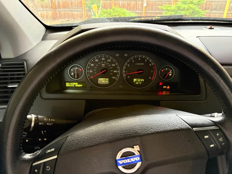 2007 Volvo XC90 1st Gen - Image 7 of 12