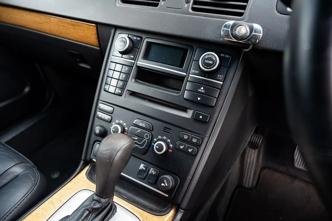 2007 Volvo XC90 1st Gen - Image 23 of 30