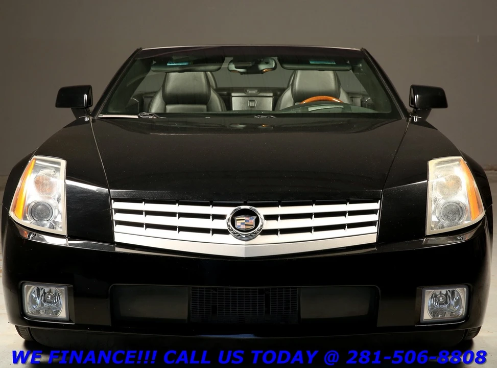 2007 Cadillac XLR - Image 8 of 21