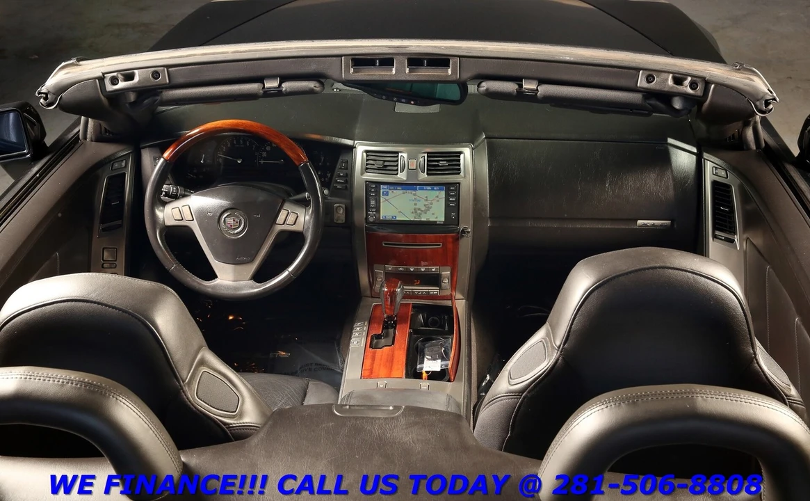 2007 Cadillac XLR - Image 3 of 21