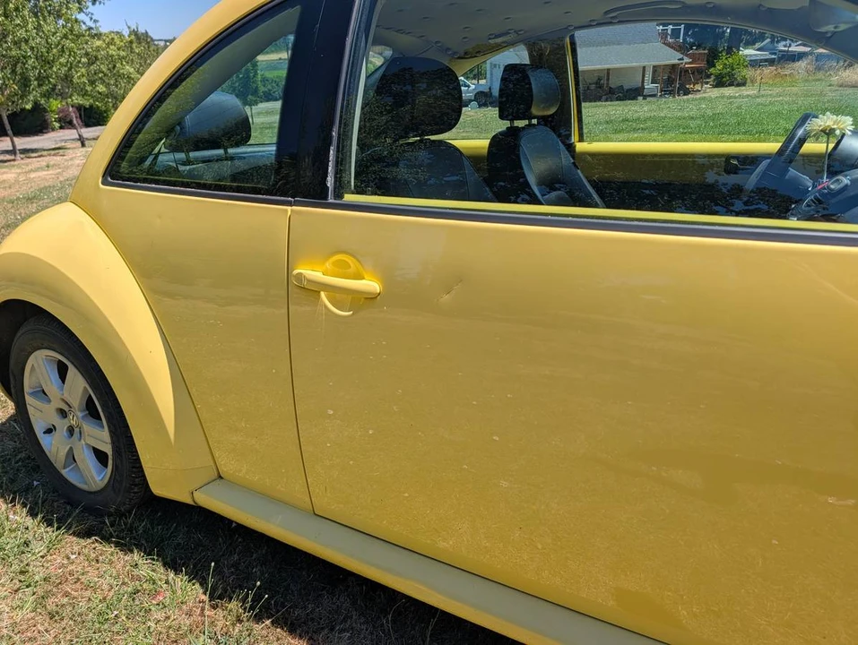 2007 Volkswagen New Beetle - Image 7 of 14