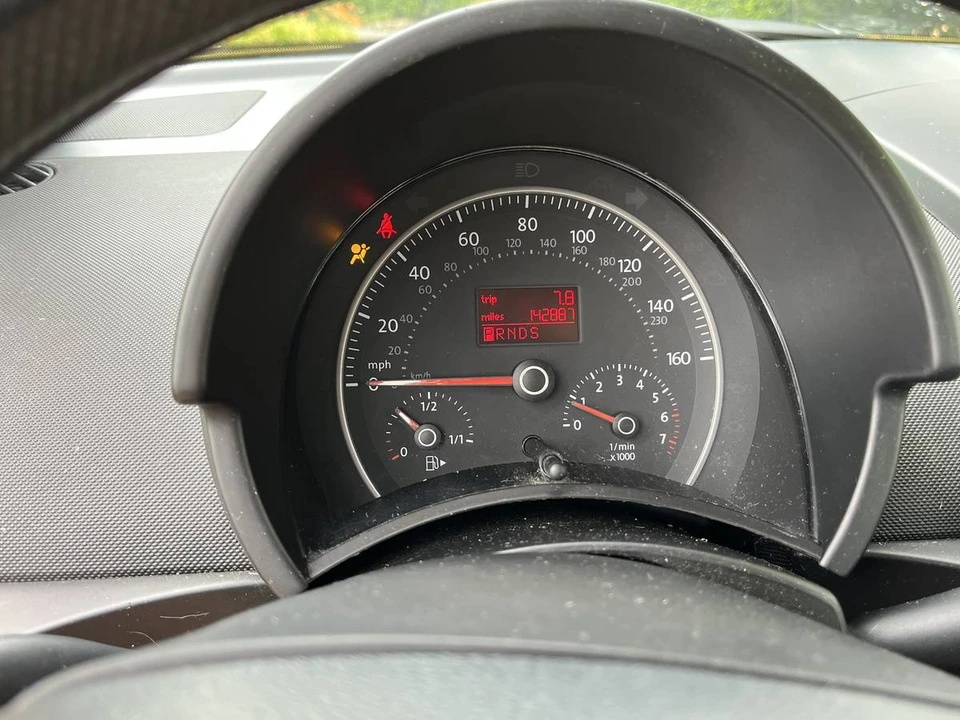 2007 Volkswagen New Beetle - Image 12 of 14