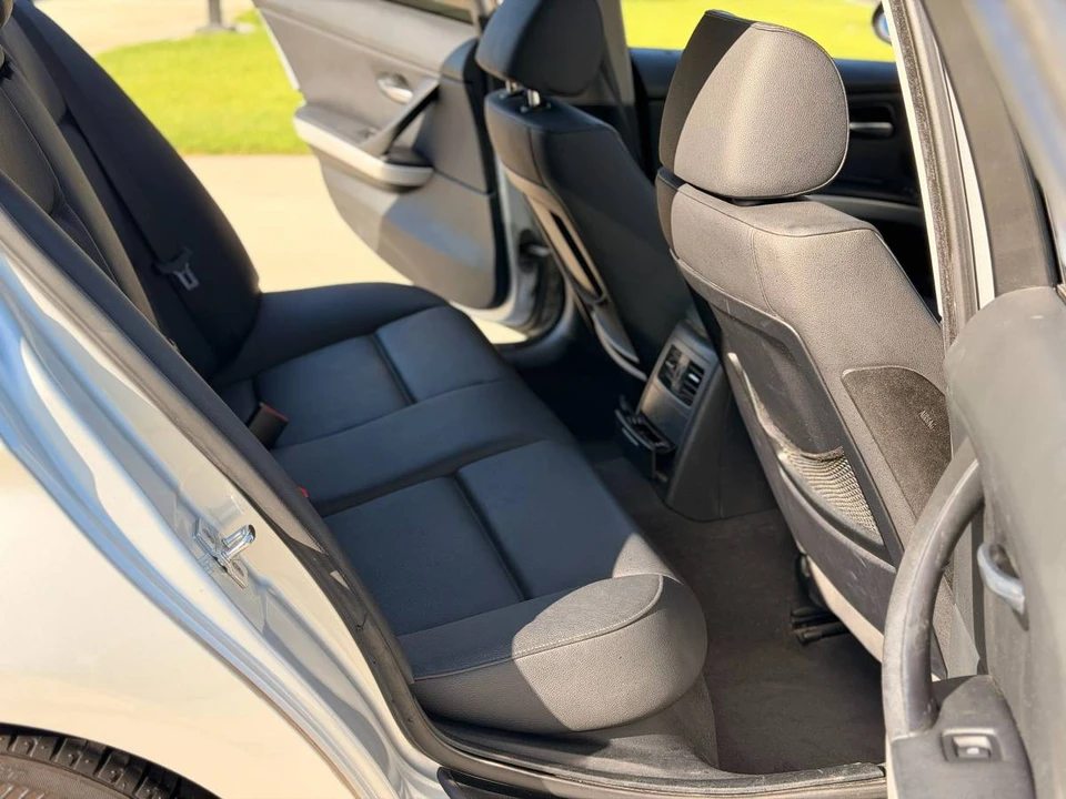 2007 BMW E90 3 Series Sedan - Image 14 of 15