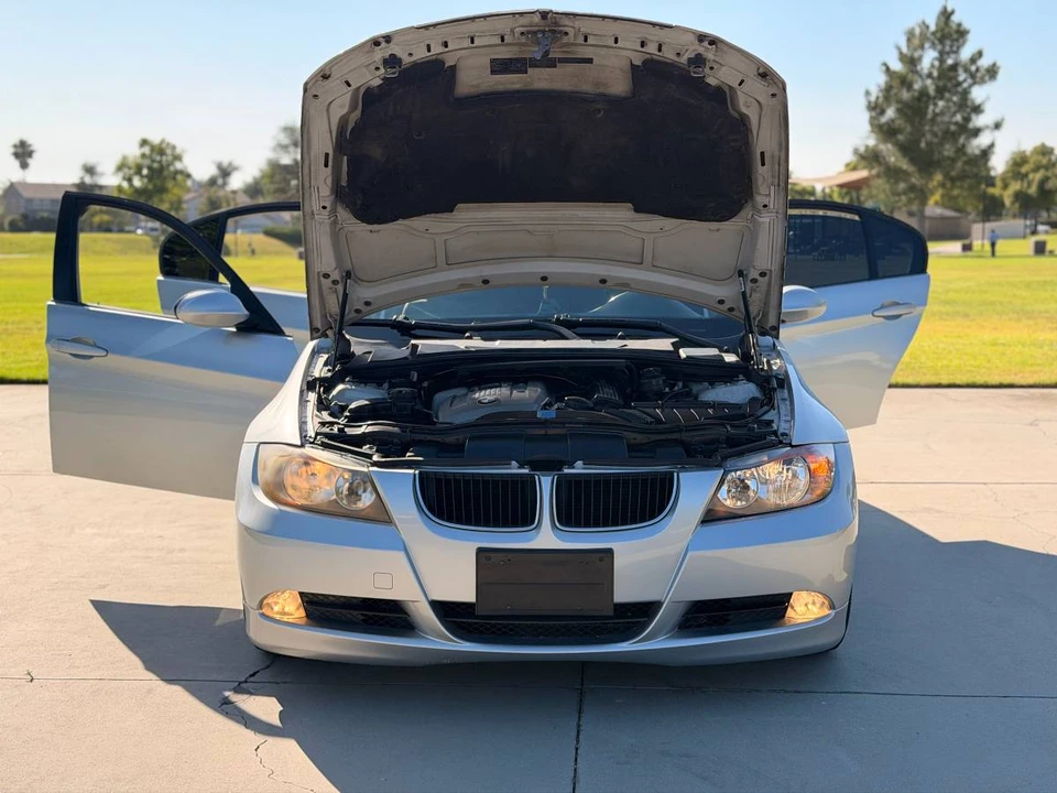 2007 BMW E90 3 Series Sedan - Image 7 of 15