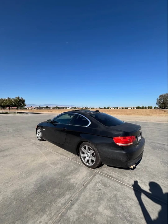 2007 BMW E90 3 Series Sedan - Image 2 of 10