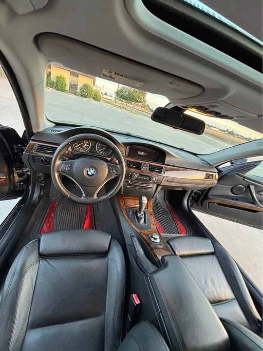 2007 BMW E90 3 Series Sedan - Image 9 of 10