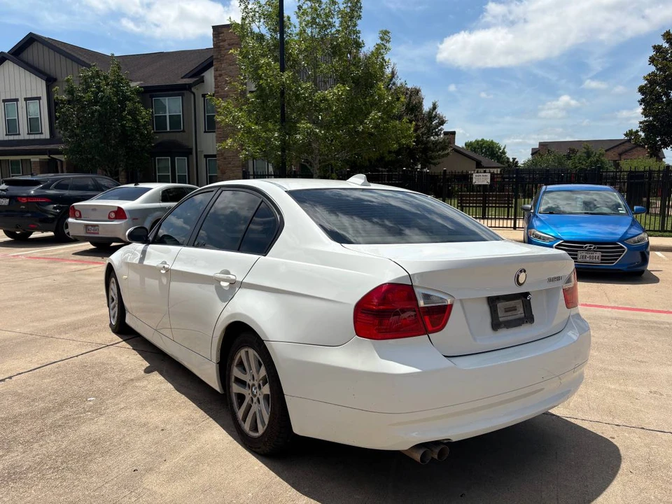 2007 BMW E90 3 Series Sedan - Image 4 of 8