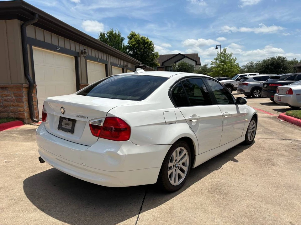 2007 BMW E90 3 Series Sedan - Image 3 of 8