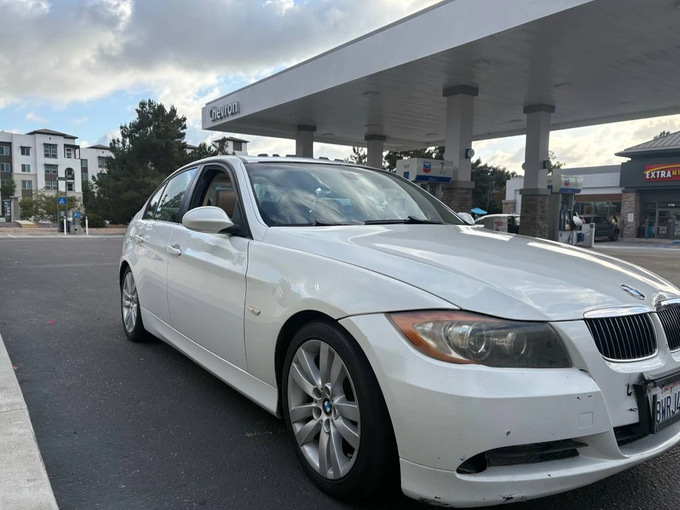 2007 BMW E60 5 Series Sedan - Image 5 of 14