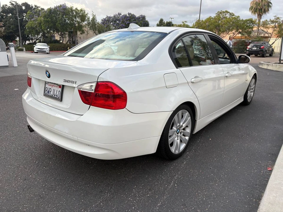 2007 BMW E60 5 Series Sedan - Image 7 of 14
