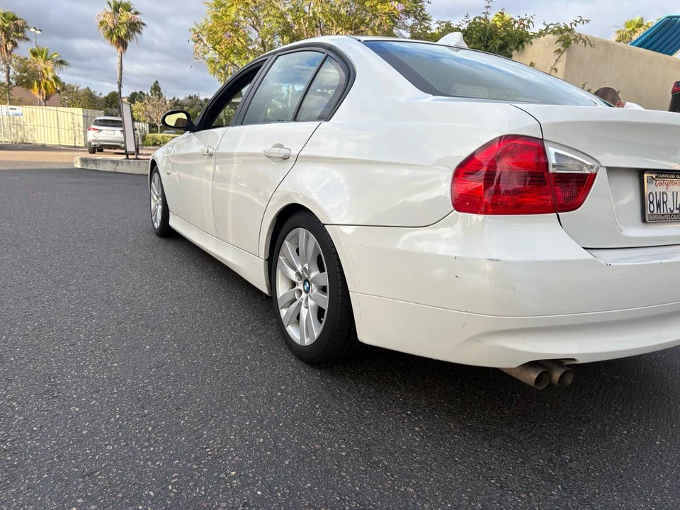2007 BMW E60 5 Series Sedan - Image 10 of 14