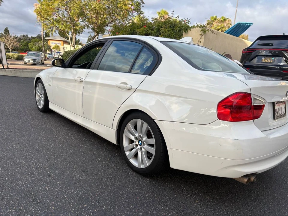 2007 BMW E60 5 Series Sedan - Image 9 of 14
