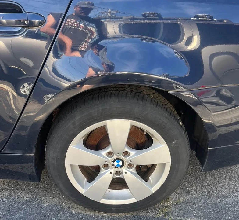 2007 BMW E60 5 Series Sedan - Image 4 of 8