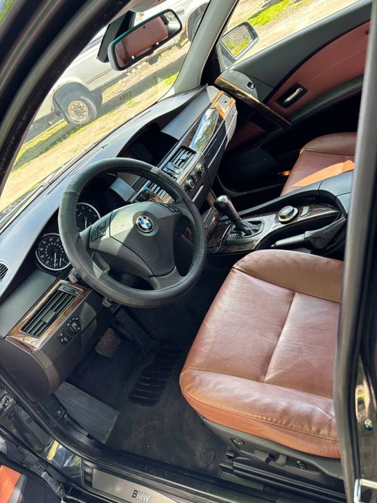 2007 BMW E60 5 Series Sedan - Image 3 of 7