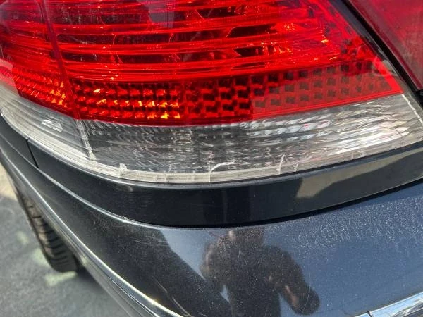 2007 BMW E65/E66 750i & 760i Sedan - Image 10 of 12