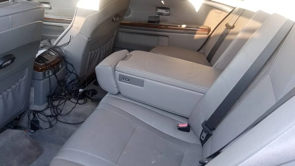2007 BMW E65/E66 750i & 760i Sedan - Image 3 of 7