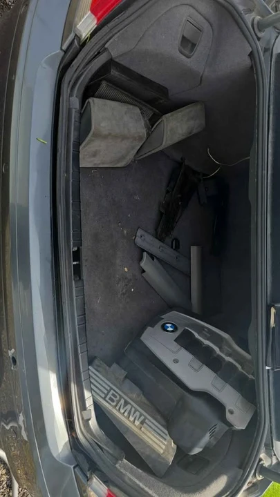 2007 BMW E65/E66 750i & 760i Sedan - Image 7 of 9