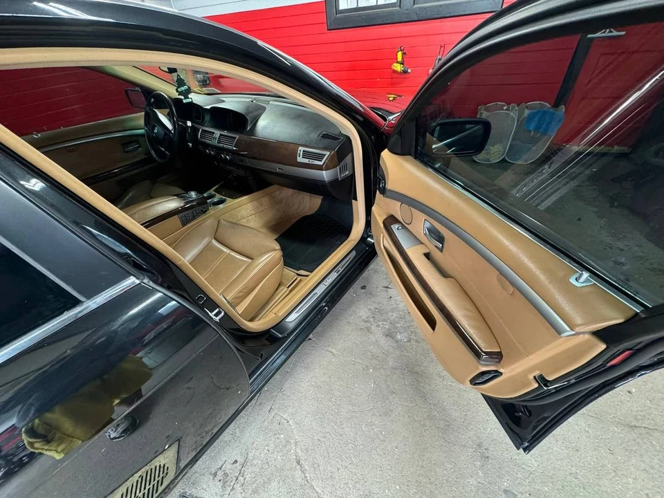 2007 BMW E65/E66 750i & 760i Sedan - Image 6 of 7