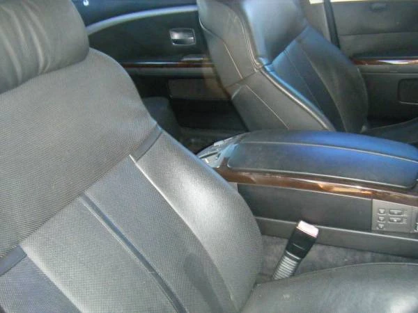 2007 BMW E65/E66 750i & 760i Sedan - Image 11 of 21