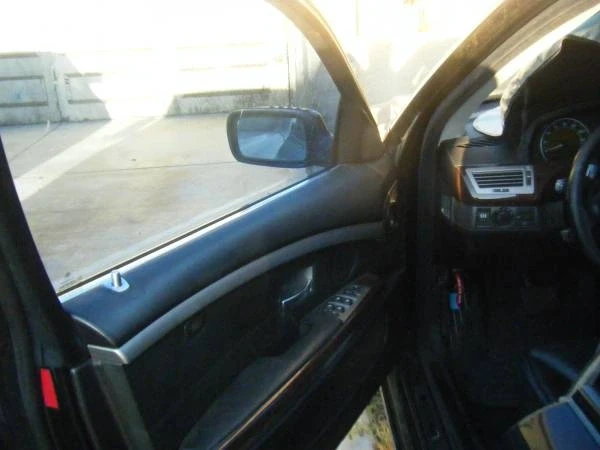2007 BMW E65/E66 750i & 760i Sedan - Image 17 of 21