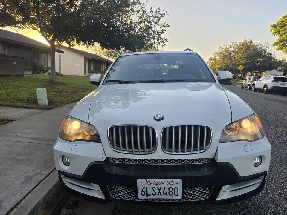 2007 BMW E70 X5 4.8i & xDrive50i - Image 2 of 12