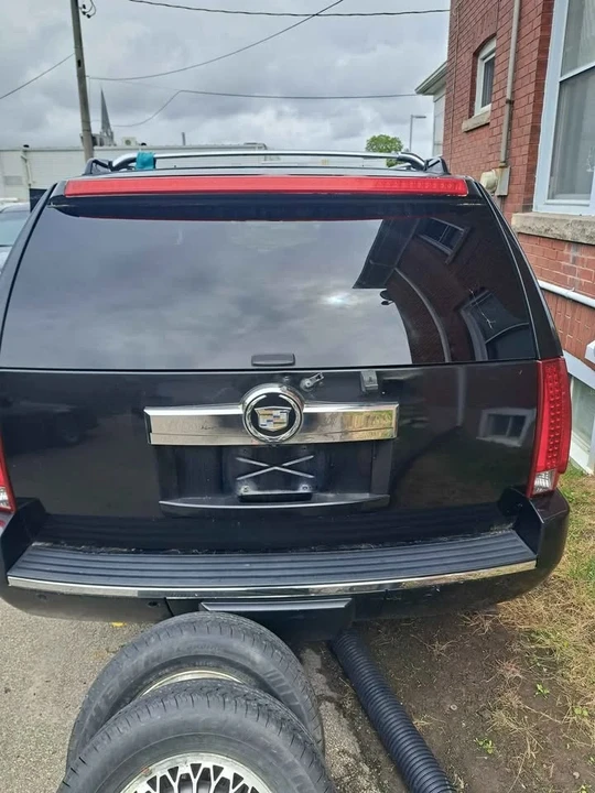 2007 Cadillac Escalade & EXT 3rd Gen - Image 6 of 10