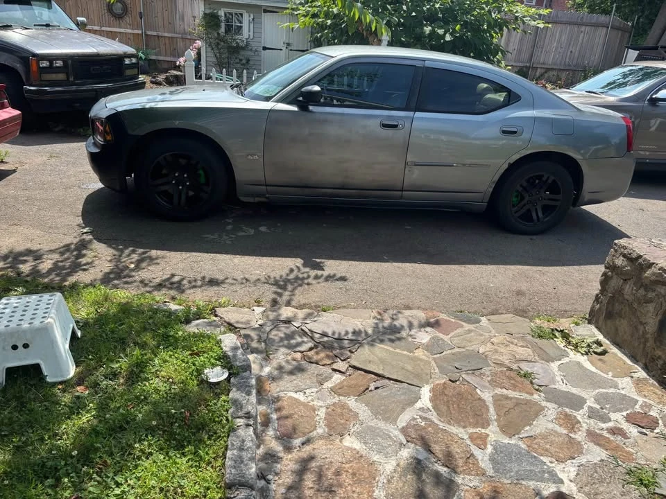 2007 Dodge Charger 6th Gen - Image 3 of 3