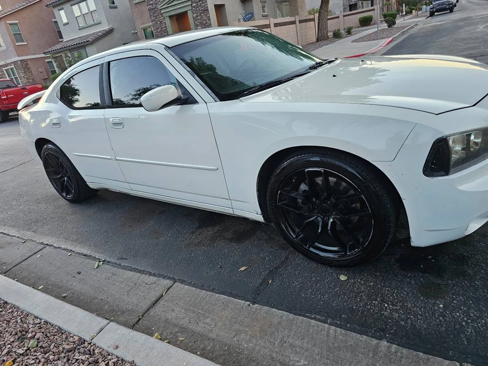 2007 Dodge Charger 6th Gen - Image 2 of 10