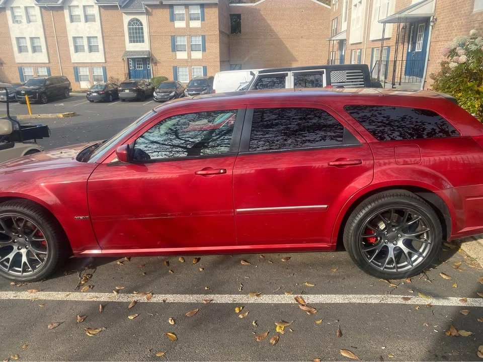 2007 Dodge Magnum 2nd Gen Wagon - Image 3 of 3
