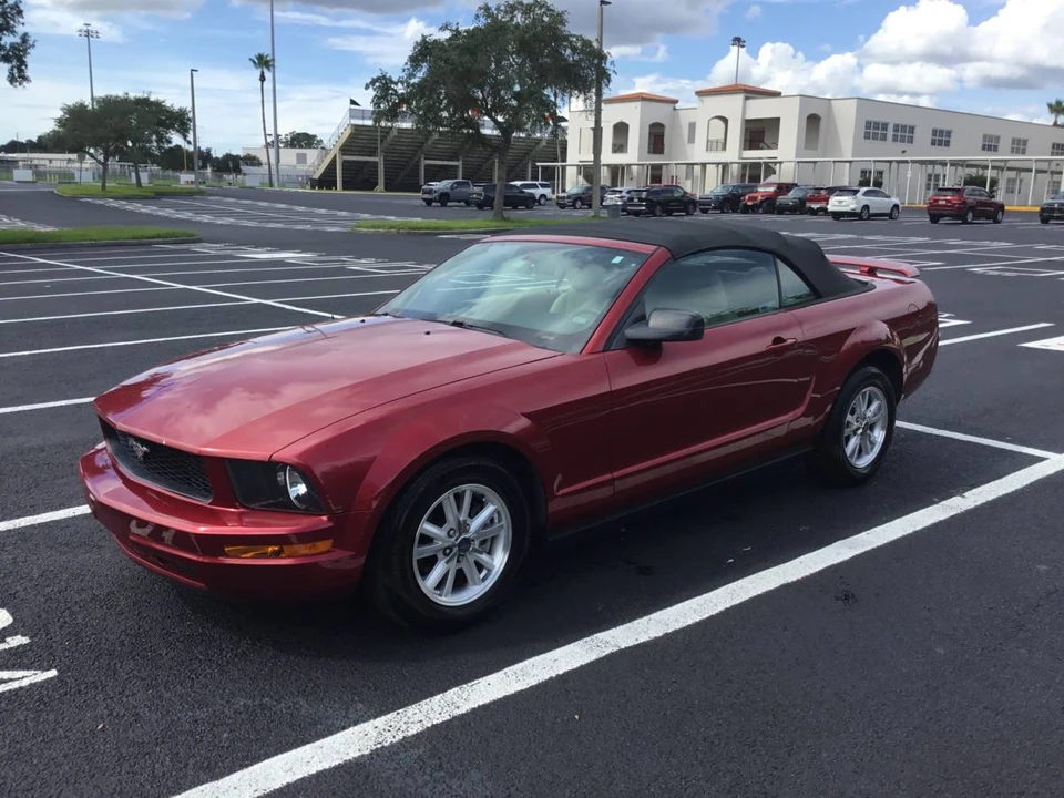 2007 Ford S197 Mustang - Image 2 of 12