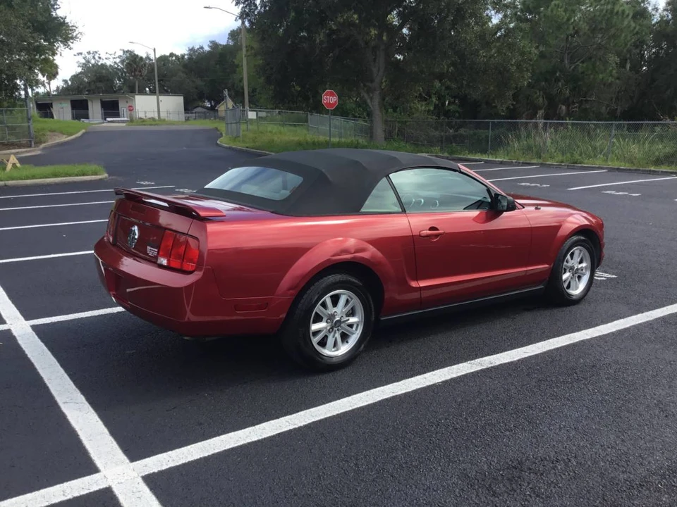 2007 Ford S197 Mustang - Image 4 of 12