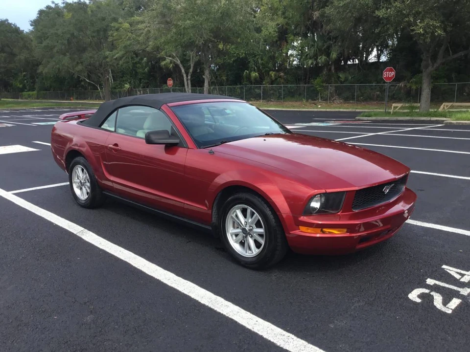 2007 Ford S197 Mustang - Image 3 of 12
