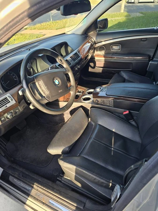2007 BMW E65/E66 750i & 760i Sedan - Image 2 of 7