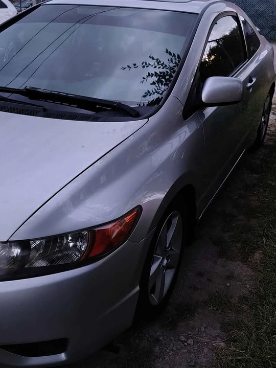 2007 Honda Civic 8th Gen - Image 4 of 7