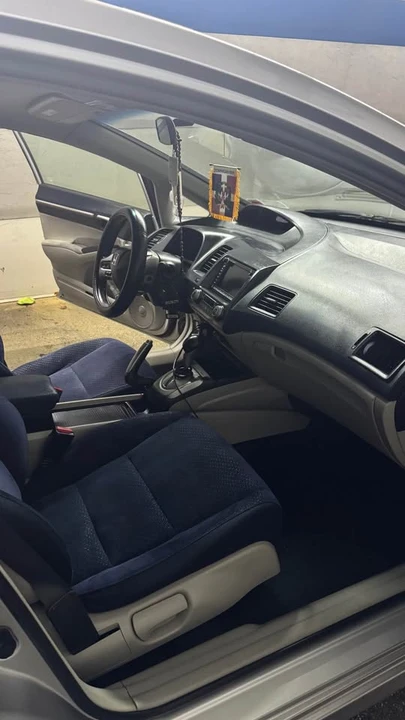 2007 Honda Civic 8th Gen - Image 9 of 10