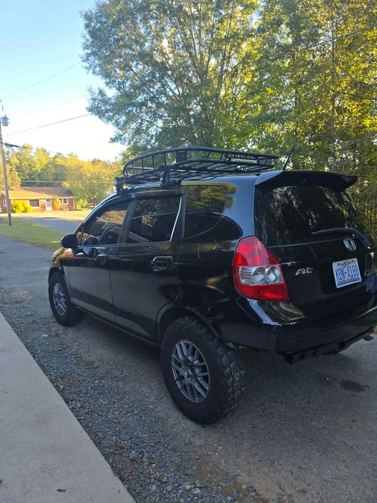 2007 Honda Fit - Image 2 of 10