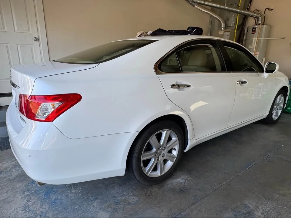 2007 Lexus ES 5th Gen - Image 2 of 8