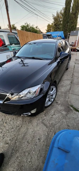 2007 Lexus IS 2nd Gen - Image 2 of 9