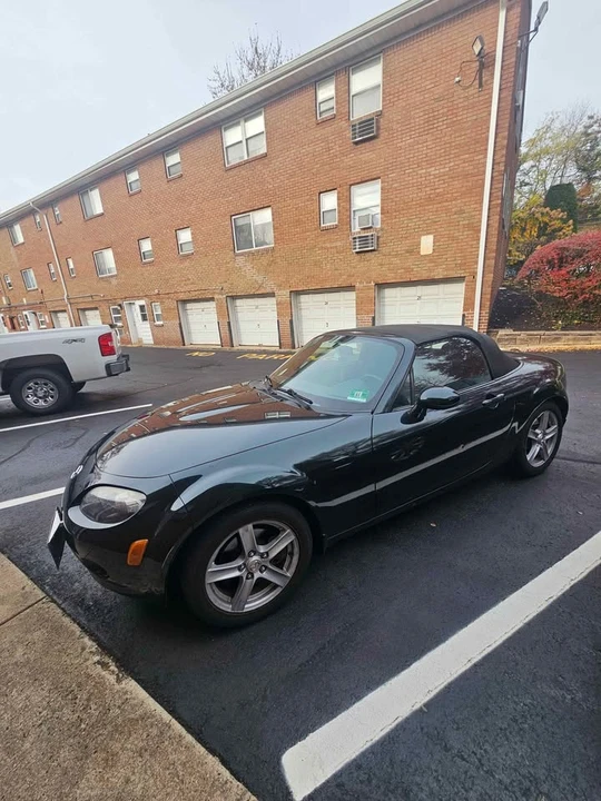 2007 Mazda NC MX-5 Miata - Image 4 of 7