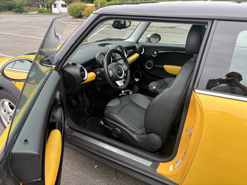 2007 Mini Mini 2nd Gen - Image 4 of 6