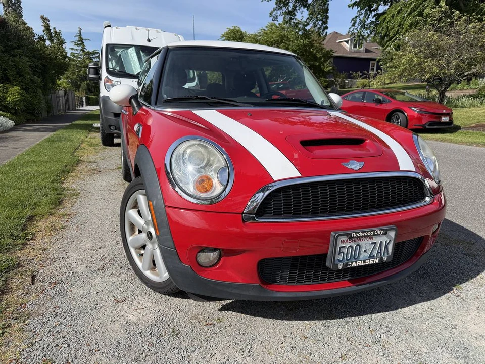 2007 Mini Mini 2nd Gen - Image 2 of 15