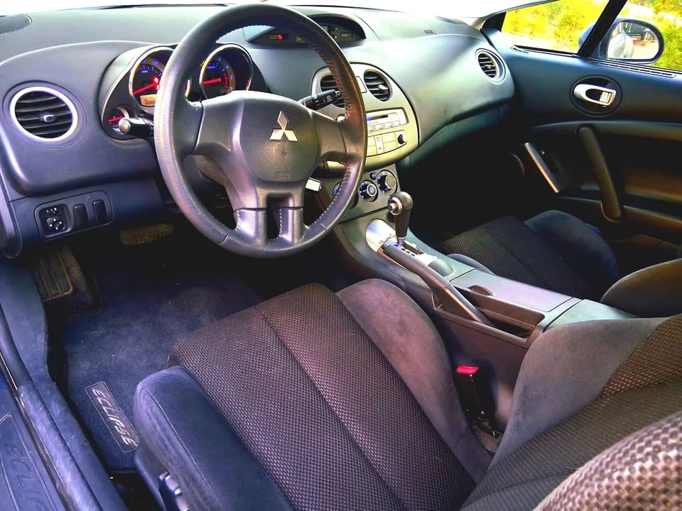 2007 Mitsubishi Eclipse 4th Gen - Image 4 of 4