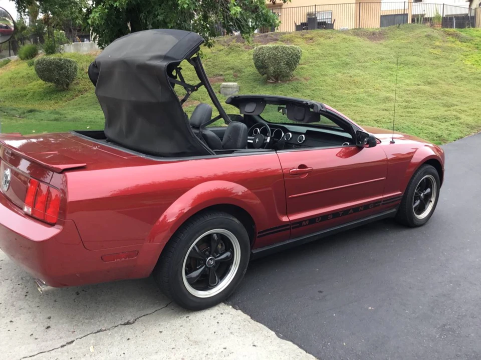2007 Ford S197 Mustang - Image 3 of 10