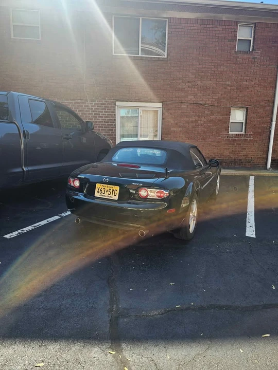 2007 Mazda NC MX-5 Miata - Image 2 of 3