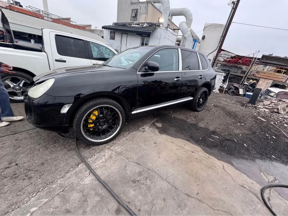 2007 Porsche 955/957 Cayenne Turbo - Image 3 of 10