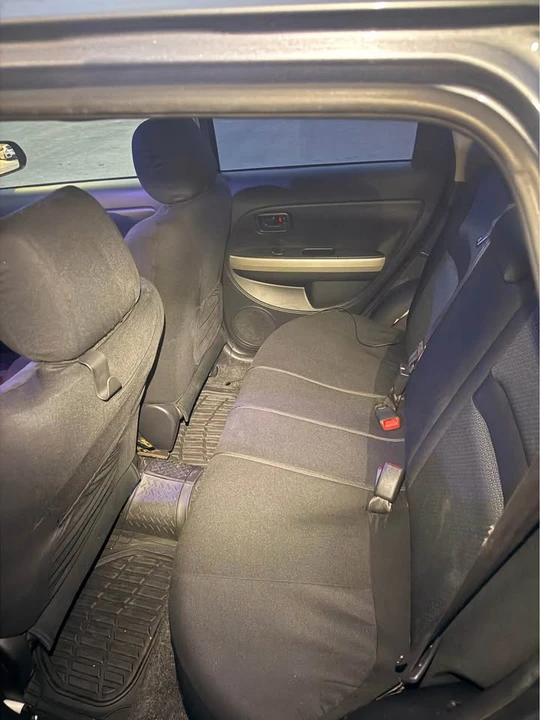 2007 Scion xA - Image 9 of 10
