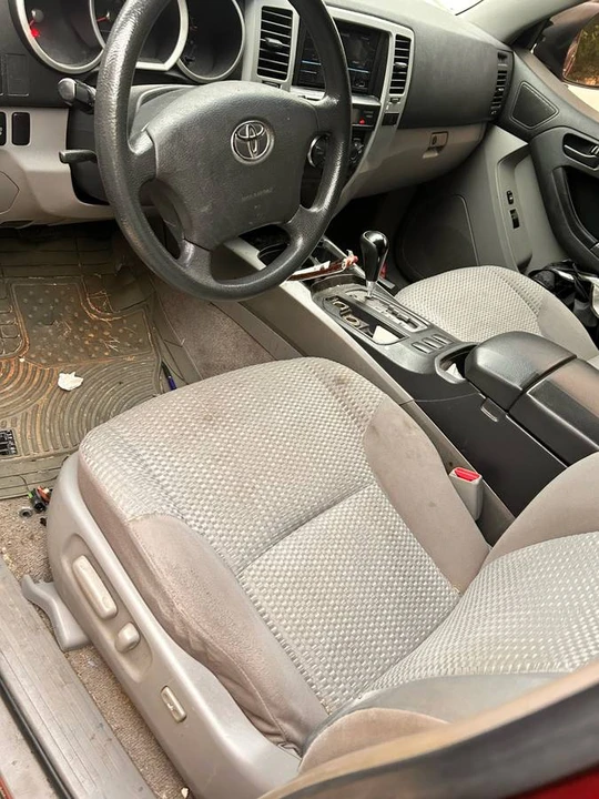 2007 Toyota 4Runner 4th Gen - Image 4 of 4