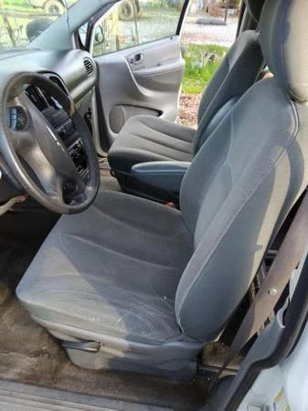 2007 Chrysler Town & Country - Image 8 of 9