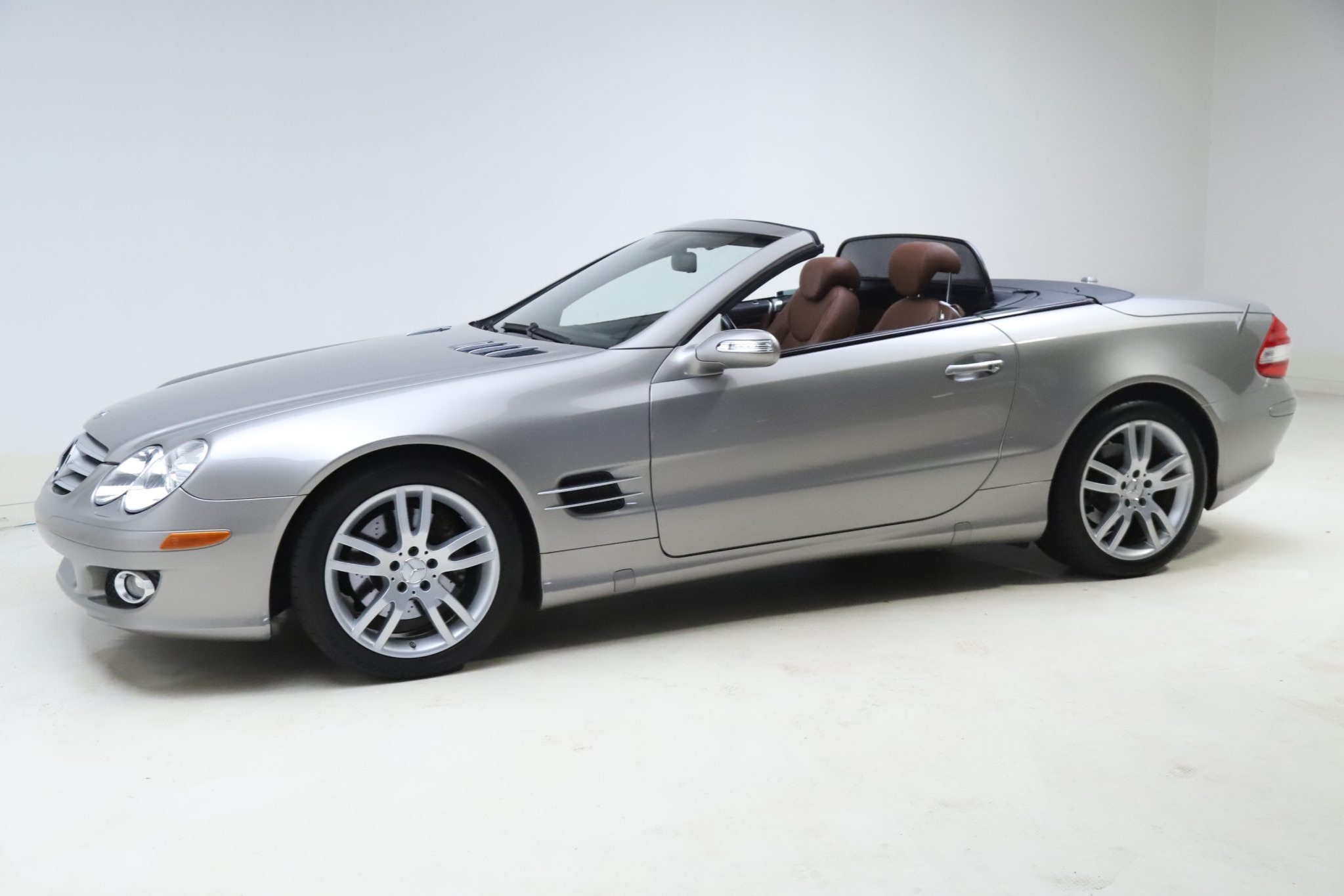 2007 Mercedes-Benz SL550 50th Anniversary Edition