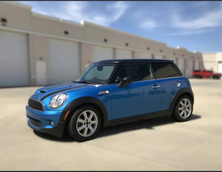 2010 Mini Mini 2nd Gen - Image 4 of 21